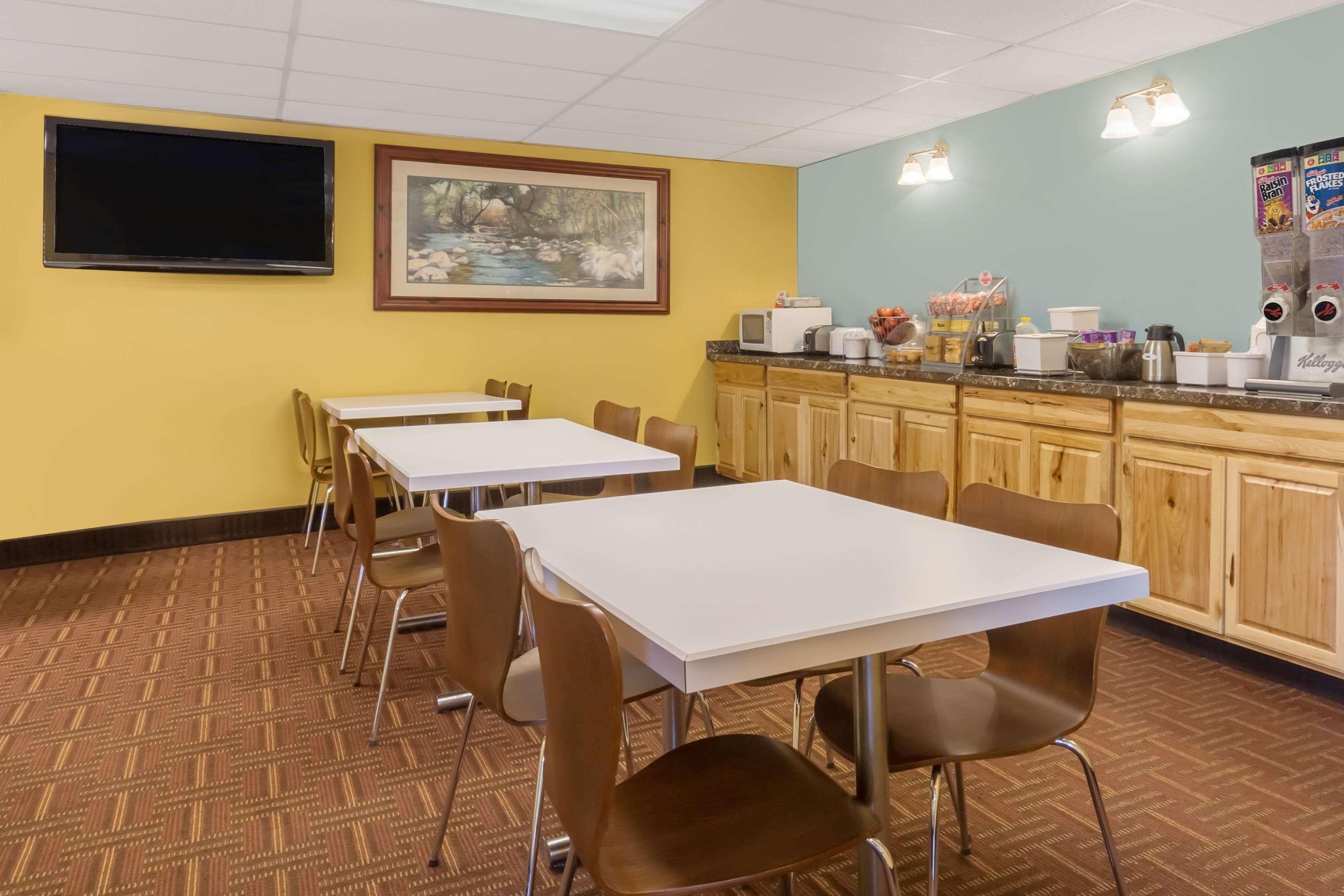 Hotel Super 8 By Wyndham Dillon/Breckenridge Area Extérieur photo